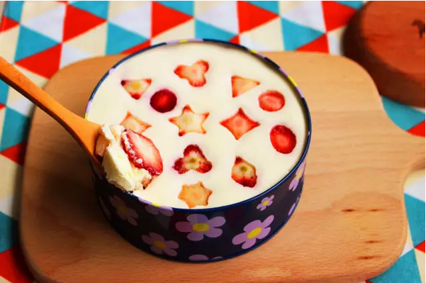 奶茶鐵盒.png 奶茶鐵盒.png