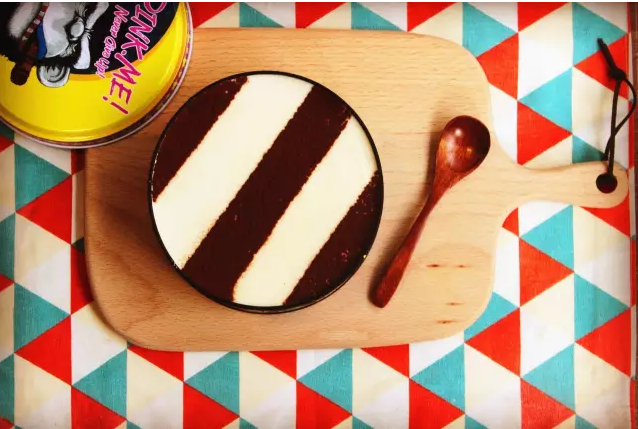 奶茶鐵盒包裝.png 奶茶鐵盒包裝.png