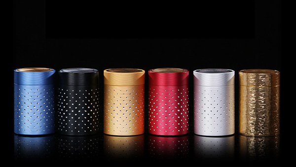 茶葉鐵罐.jpg 茶葉鐵罐.jpg