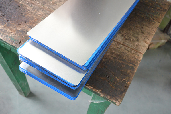 鐵盒制作過(guò)程 鐵盒制作過(guò)程