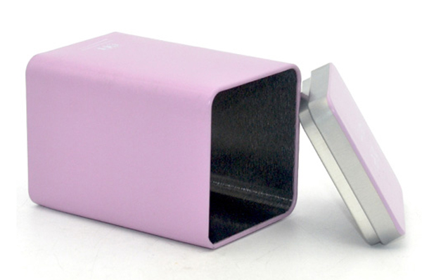 方形小鐵盒.jpg 方形小鐵盒.jpg