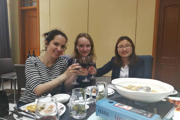 馬口鐵盒廠家金裕制罐國(guó)外客戶(hù) 馬口鐵盒廠家金裕制罐國(guó)外客戶(hù)