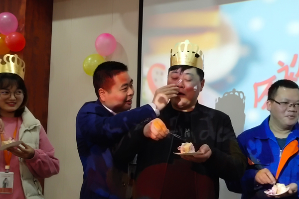 金裕制罐陽康發(fā) 金裕制罐陽康發(fā)