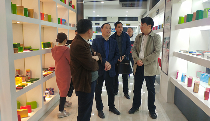 鐵罐包裝廠 鐵罐包裝廠